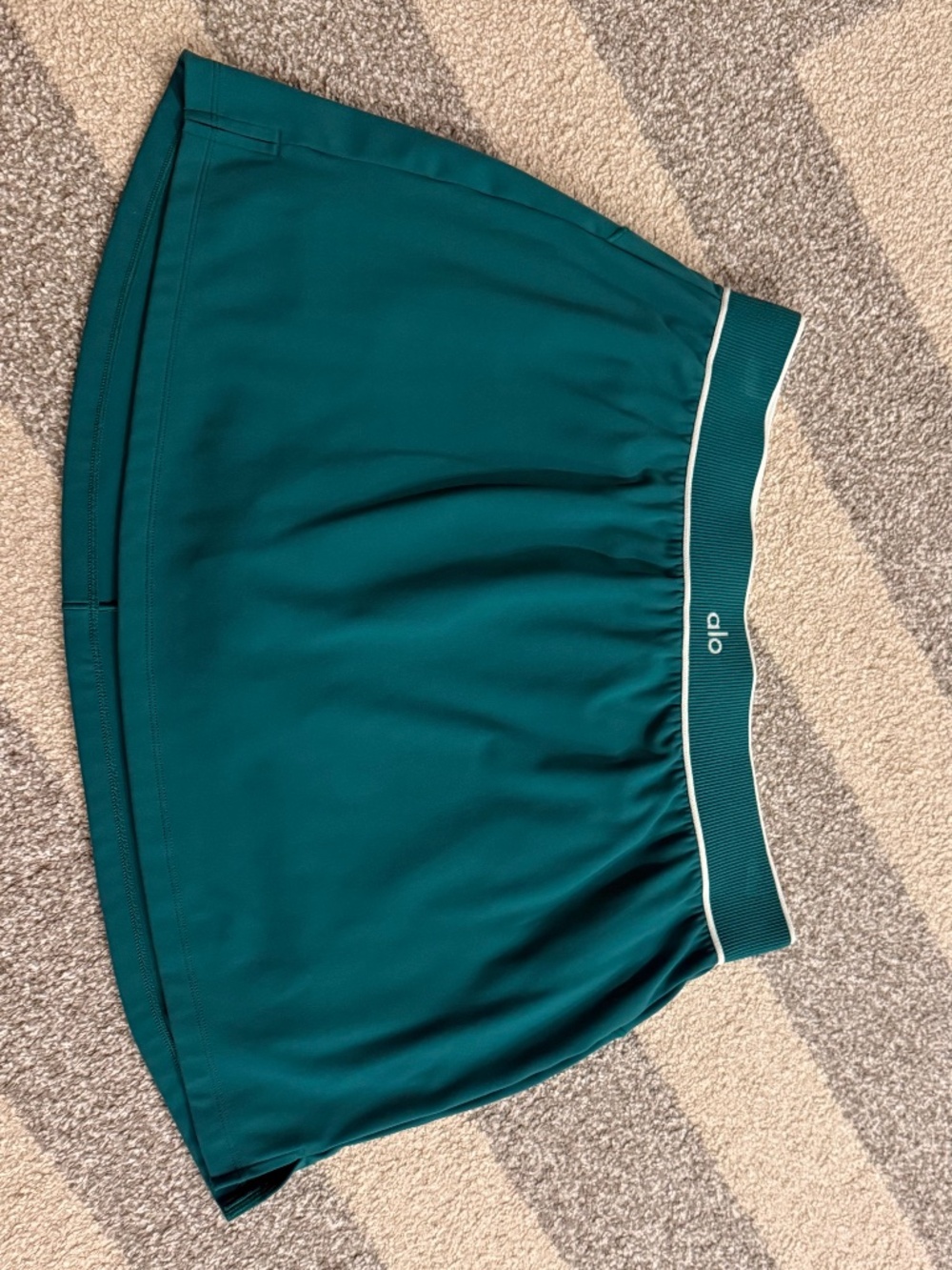 Alo Women's Size L Emerald Isle Teal Tennis Skirt